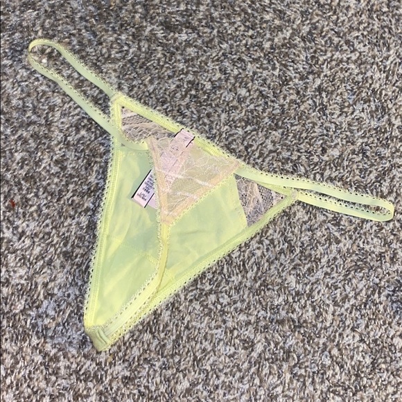 ❌Victorias Secret V string❌ - Picture 2 of 2